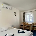 Penzion, Vinný Sklep A Café Bárta Mikulov